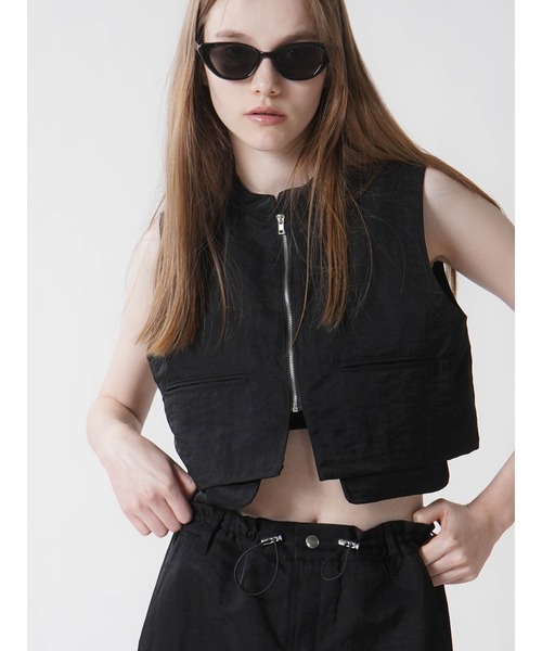 :ETHROF(イーサオブ)の「NYLON SHORT VEST(ベスト・レディース・ブラック/カーキ・FREE)」の12枚目の写真