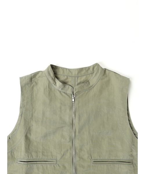 :ETHROF(イーサオブ)の「NYLON SHORT VEST(ベスト・レディース・ブラック/カーキ・FREE)」の21枚目の写真