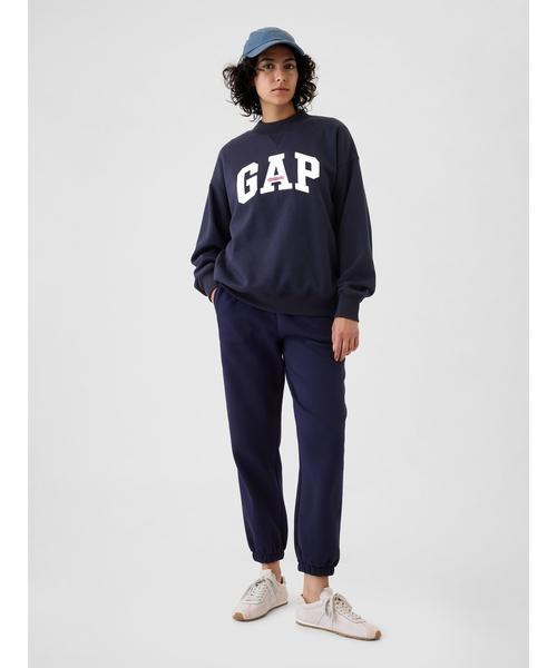 GAP（ギャップ）の「GAPロゴ モックネック スウェット