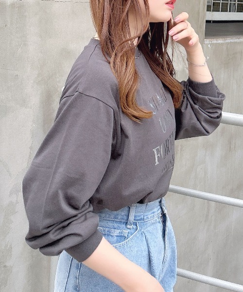 INGNI(イング)の「箔プリントロゴロングTシャツ(Tシャツ/カットソー・レディース・ホワイト×シルバー/ライトグレー系8/ブラック×シルバー・M)」の10枚目の写真