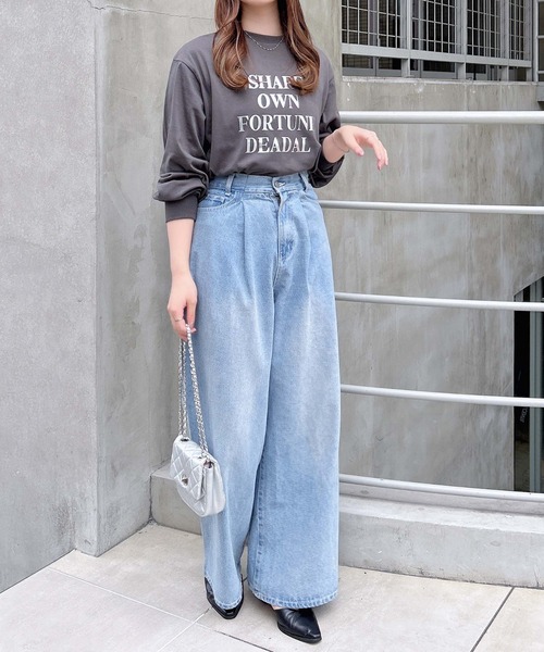 INGNI(イング)の「箔プリントロゴロングTシャツ(Tシャツ/カットソー・レディース・ホワイト×シルバー/ライトグレー系8/ブラック×シルバー・M)」の13枚目の写真
