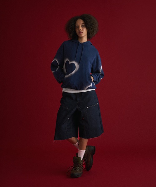 WISH FOR EVER(ウィッシュフォーエバー)の「HEART MOTIF DESIGN HOODIE/ハートモチーフデザインフーディ(パーカー・メンズ・ネイビー/ブラック・MEDIUM/LARGE)」の10枚目の写真