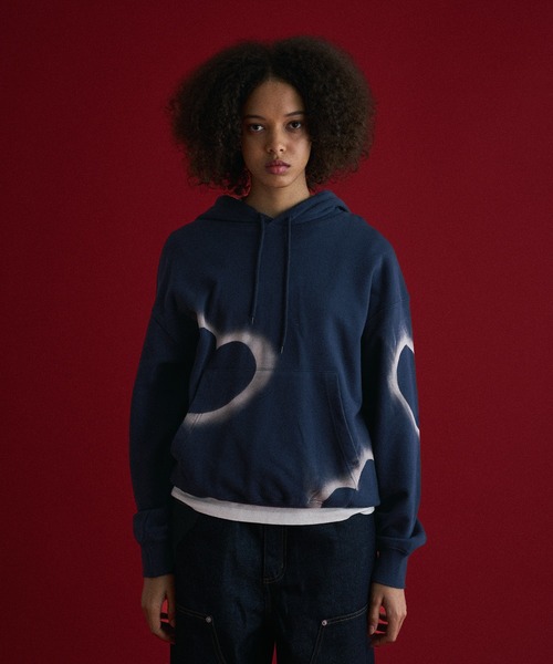 WISH FOR EVER(ウィッシュフォーエバー)の「HEART MOTIF DESIGN HOODIE/ハートモチーフデザインフーディ(パーカー・メンズ・ネイビー/ブラック・MEDIUM/LARGE)」の19枚目の写真