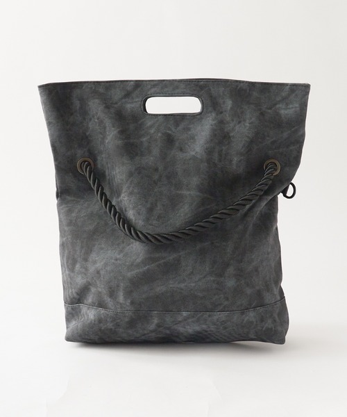 Theater code(シアターコード)の「【15%OFF】dyed pattern fake leather bag / ダイド パターン フェイクレザー バッグ 2026年春夏(ショルダーバッグ・メンズ・グレー・FREE)」の10枚目の写真