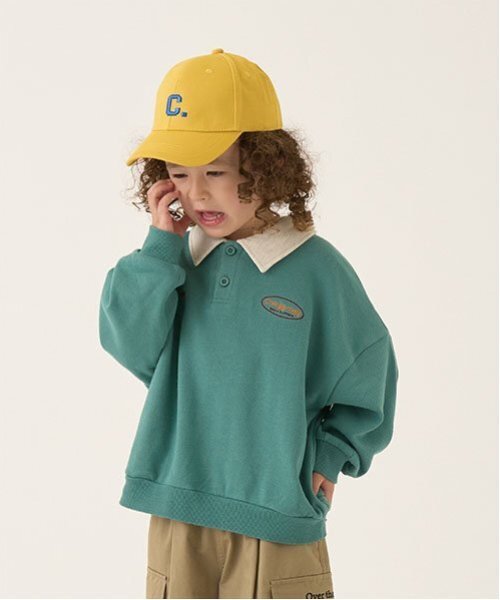 b・ROOM（ビールーム）の「【毛玉バイバイ裏毛】衿付きビッグスウェット（スウェット・キッズ・ベージュ/トップグレー/レッド/モスグリーン・110cm/100cm/120cm/130cm/140cm/150cm）」の4枚目の写真