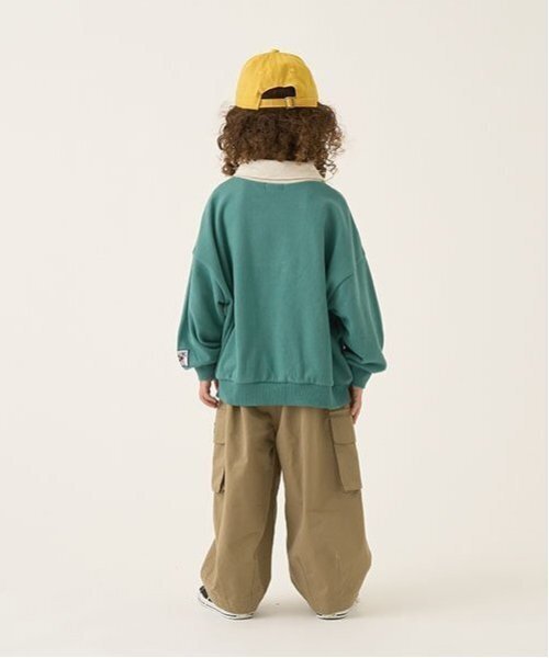 b・ROOM（ビールーム）の「【毛玉バイバイ裏毛】衿付きビッグスウェット（スウェット・キッズ・ベージュ/トップグレー/レッド/モスグリーン・110cm/100cm/120cm/130cm/140cm/150cm）」の18枚目の写真