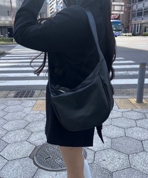 シンプルクロスバッグ