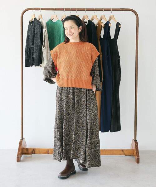 CRAFT STANDARD BOUTIQUE（クラフトスタンダードブティック）の「キナリノコラボ/洗える2wayモールニットベスト/24AW（ベスト・レディース・ブラック/オレンジ/ベージュ/グリーン・FREE）」の19枚目の写真