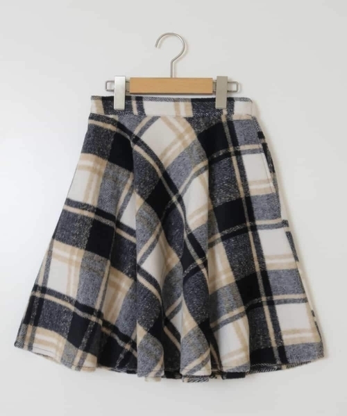 a.v.v（アーヴェヴェ）の「[160]フレアスカート（スカート・キッズ・ブラック/ブルー/ネイビー/ベージュ・160）」の10枚目の写真