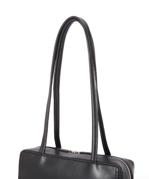 FREE'S MART（フリーズマート）の「◆リボンショルダーバッグ（ショルダーバッグ・レディース・ブラック/ホワイト・ﾌﾘ-）」の8枚目の写真