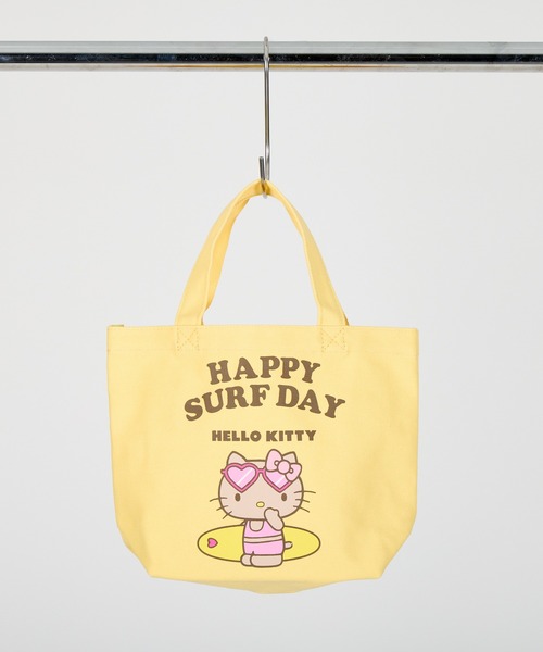 sanrio（サンリオ）の「【 sanrio / サンリオ 】 日焼け ハローキティ ミニランチバッグ ETI（トートバッグ・レディース・アイボリー/イエロー/ピンク・FREE）」の2枚目の写真