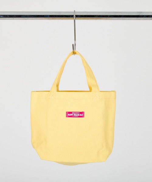 sanrio（サンリオ）の「【 sanrio / サンリオ 】 日焼け ハローキティ ミニランチバッグ ETI（トートバッグ・レディース・アイボリー/イエロー/ピンク・FREE）」の8枚目の写真