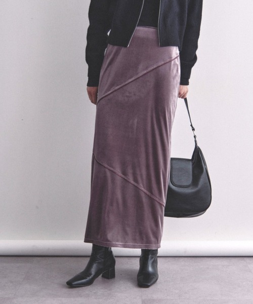 Solace(ソレイス)の「パイピングベロアロングスカート(スカート・レディース・ブラック/ブラウン・FREE)」の1枚目の写真