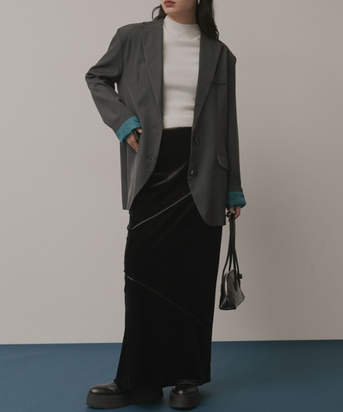 Solace(ソレイス)の「パイピングベロアロングスカート(スカート・レディース・ブラック/ブラウン・FREE)」の18枚目の写真