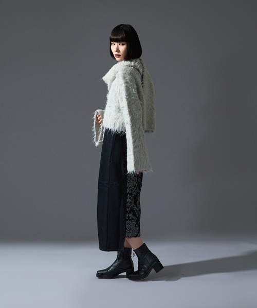 Ellno de Mavie(エルノデメヴィ)の「マフラーシャギーショートニット(ニット/セーター・レディース・ボルドー/アイボリー/チャコールグレー・FREE)」の19枚目の写真