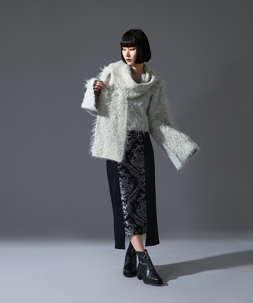 Ellno de Mavie(エルノデメヴィ)の「マフラーシャギーショートニット(ニット/セーター・レディース・ボルドー/アイボリー/チャコールグレー・FREE)」の20枚目の写真