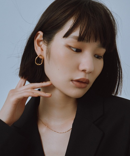 novice（ノーヴィス）の「【novice】Squiggle Hoop Pierce［Stainless］（ピアス（両耳用）・レディース・ゴールド/シルバー・FREE）」の7枚目の写真