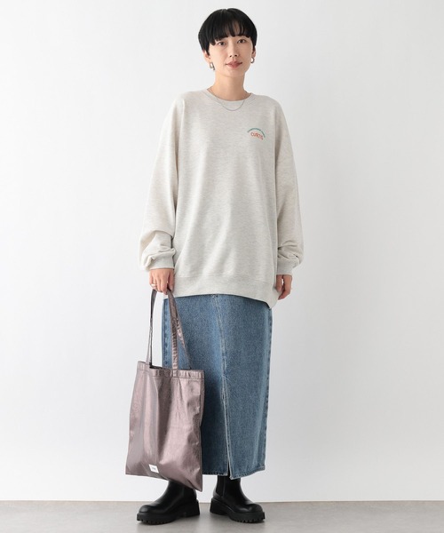 LEPSIM（レプシィム）の「相良チュニックプルオーバー　251861（スウェット・レディース・グレイッシュベージュ/ネイビー/グリーン・FREE）」の22枚目の写真