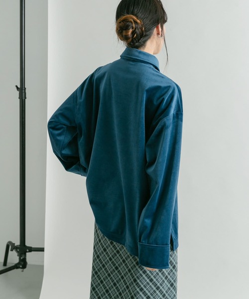 KBF（ケイビーエフ）の「ベロアBIGシャツ（シャツ/ブラウス・レディース・ネイビー/アイボリー・ONE）」の14枚目の写真