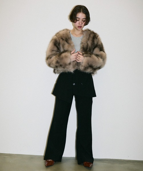 Clum(クルム)の「double button slacks skirt pants / ダブルボタンスラックススカートパンツ(スラックス・レディース・ブラック/グレー・FREE)」の14枚目の写真
