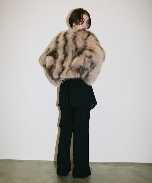 Clum(クルム)の「double button slacks skirt pants / ダブルボタンスラックススカートパンツ(スラックス・レディース・ブラック/グレー・FREE)」の16枚目の写真