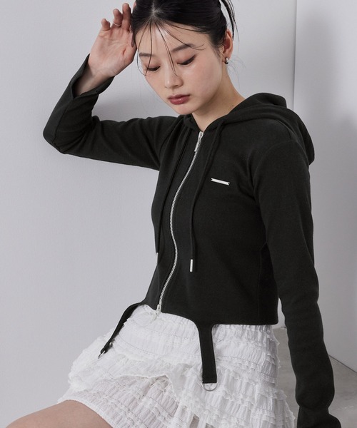 nui nullu（ヌイヌル）の「【nui nullu】ガーターリブダブルジップパーカー（パーカー・レディース・チャコール/レッド/ブラック/グレー・FREE）」の6枚目の写真