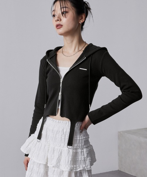 nui nullu（ヌイヌル）の「【nui nullu】ガーターリブダブルジップパーカー（パーカー・レディース・チャコール/レッド/ブラック/グレー・FREE）」の7枚目の写真