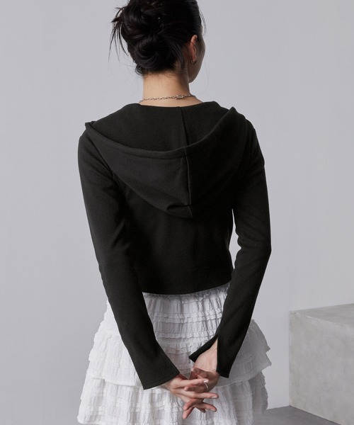 nui nullu（ヌイヌル）の「【nui nullu】ガーターリブダブルジップパーカー（パーカー・レディース・チャコール/レッド/ブラック/グレー・FREE）」の9枚目の写真