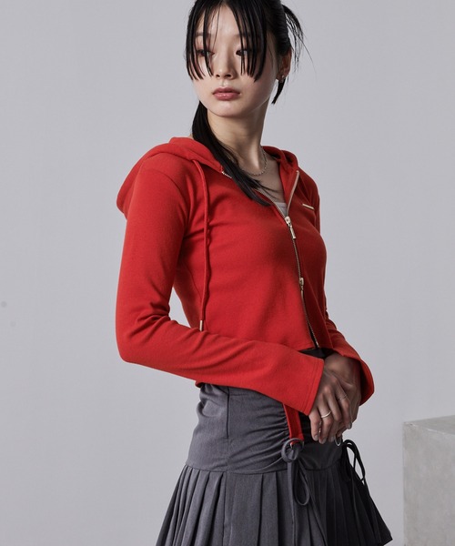 ルネ リブニットダブルジップパーカー ピンク XSロゴプレートパールビジュー ルネ リブニットダブルジップパーカー ピンク XSロゴプレート