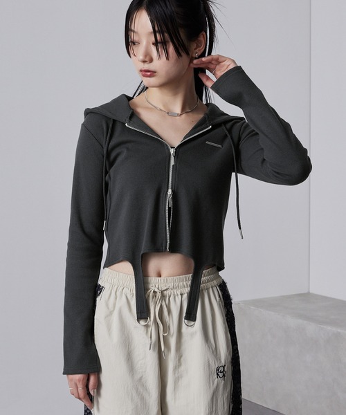 nui nullu（ヌイヌル）の「【nui nullu】ガーターリブダブルジップパーカー（パーカー・レディース・チャコール/レッド/ブラック/グレー・FREE）」の16枚目の写真