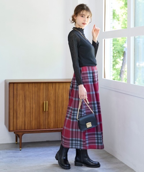 SMILE LAND(スマイルランド)の「<大きいサイズ> 選べるシアープルオーバー(Tシャツ/カットソー・レディース・グレー/ブラック/キナリ/チャコール/ミント/オフホワイト・4L/5L/3L/LL/L)」の22枚目の写真