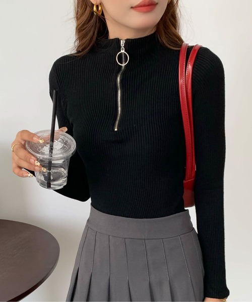 Per sist ence(パーシエンス)の「ハーフジップスリムリブニット(Tシャツ/カットソー・レディース・ブラック/ホワイト/レッド/グレー・FREE)」の2枚目の写真