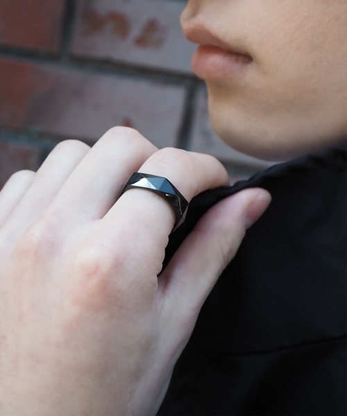 SBG(エスビー)の「SBG 六角形ミラーカットリング(リング・メンズ・ブラック/グレー/ブルー/シルバー・14号/17号/20号/22号)」の22枚目の写真