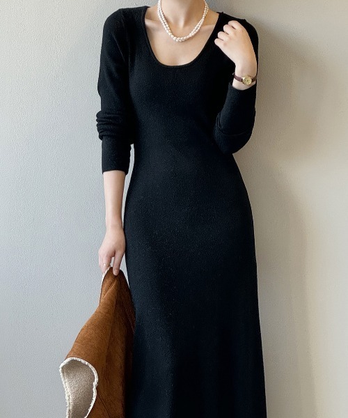 Alum'（アルム）の「オープンネックフレアニットワンピース（ワンピース・レディース・ナチュラル/ベージュ/グレー/ブラウン/ブラック・FREE）」の20枚目の写真