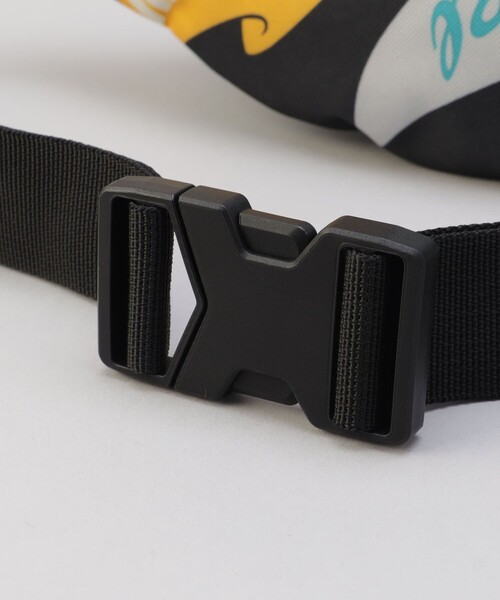 NIKE（ナイキ）の「NIKE（ナイキ） ヘリテージウエストバッグ（ショルダーバッグ・メンズ・その他1・FREE）」の4枚目の写真