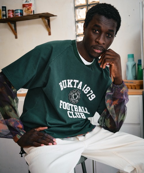 Bukta(バクタ)の「ヘビーウェイトゲームT(カレッジ)(Tシャツ/カットソー・メンズ・オフホワイト/ダークグリーン/チャコール・MEDIUM/LARGE/X-LARGE)」の1枚目の写真