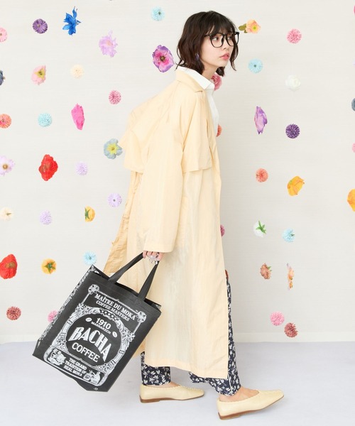 JETSET SOLO PLUS (ジェットセットソロプラス)の「【JETSET SOLO PLUS】グロッシータフタトレンチコート(トレンチコート・レディース・イエロー/ベージュ/グレイッシュブルー・FREE)」の3枚目の写真
