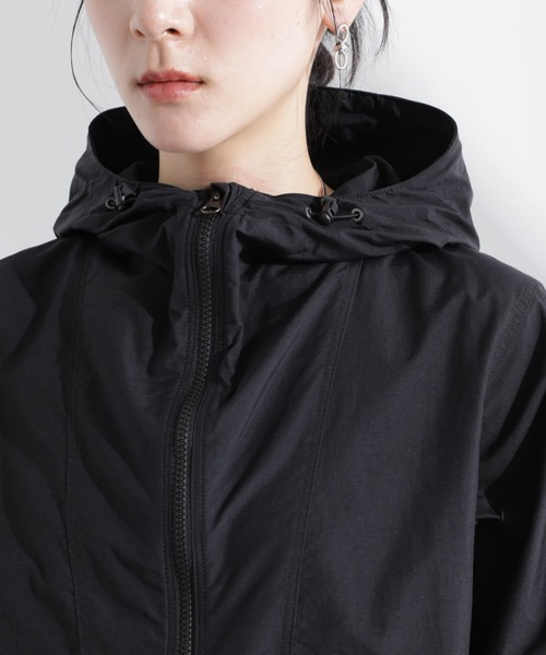 THE NORTH FACE(ザノースフェイス)の「THE NORTH FACE/コンパクトジャケット(ナイロンジャケット・レディース・ブラック/その他1・L/M)」の7枚目の写真