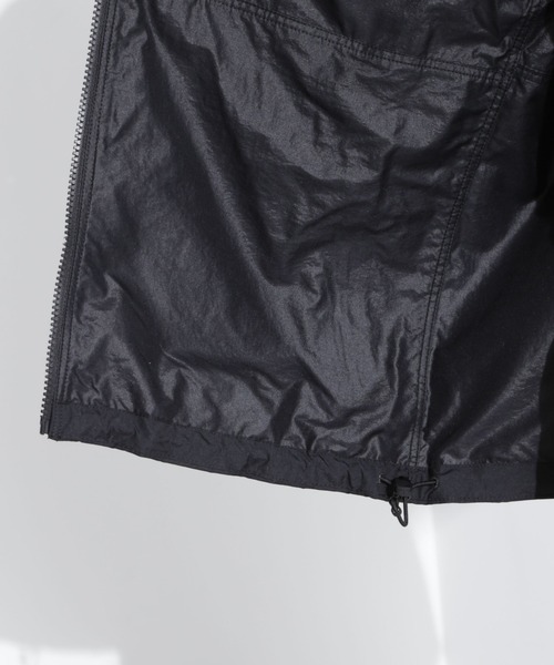 THE NORTH FACE(ザノースフェイス)の「THE NORTH FACE/コンパクトジャケット(ナイロンジャケット・レディース・ブラック/その他1・L/M)」の11枚目の写真