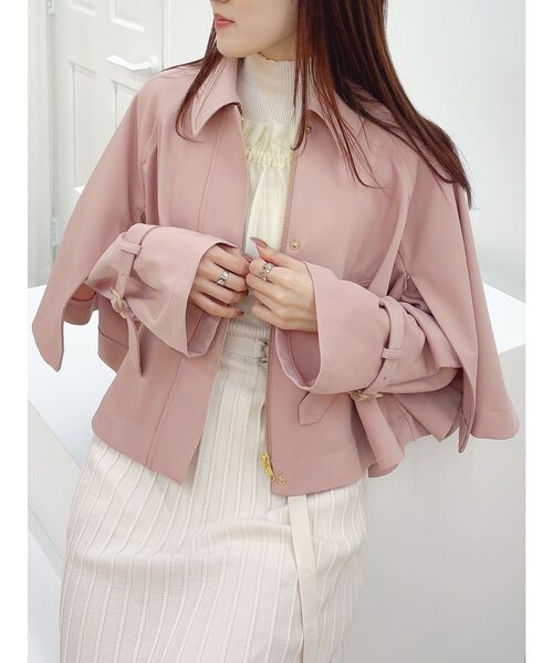 MERCURYDUO（マーキュリーデュオ）の「マントショートトレンチコート（トレンチコート・レディース・ピンク/ベージュ・SMALL/MEDIUM）」の6枚目の写真