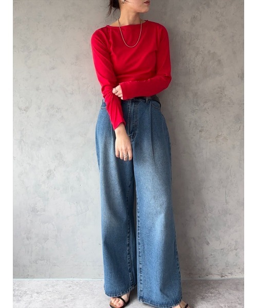 Day and Grade(デイアンドグレイド)の「【ベーシック】ボートネック ロングスリーブ カットソー | ベーシック長袖Tシャツ(Tシャツ/カットソー・レディース・レッド・FREE)」の3枚目の写真