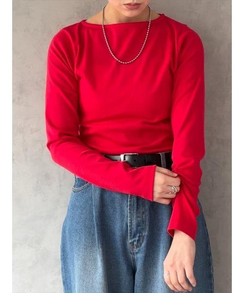 Day and Grade(デイアンドグレイド)の「【ベーシック】ボートネック ロングスリーブ カットソー | ベーシック長袖Tシャツ(Tシャツ/カットソー・レディース・レッド・FREE)」の8枚目の写真