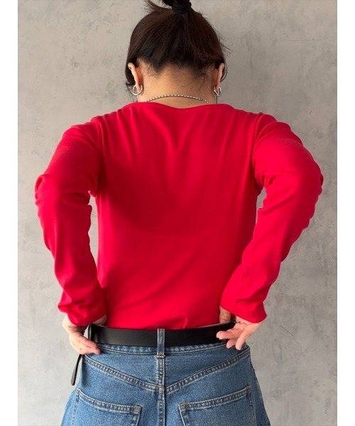 Day and Grade(デイアンドグレイド)の「【ベーシック】ボートネック ロングスリーブ カットソー | ベーシック長袖Tシャツ(Tシャツ/カットソー・レディース・レッド・FREE)」の10枚目の写真
