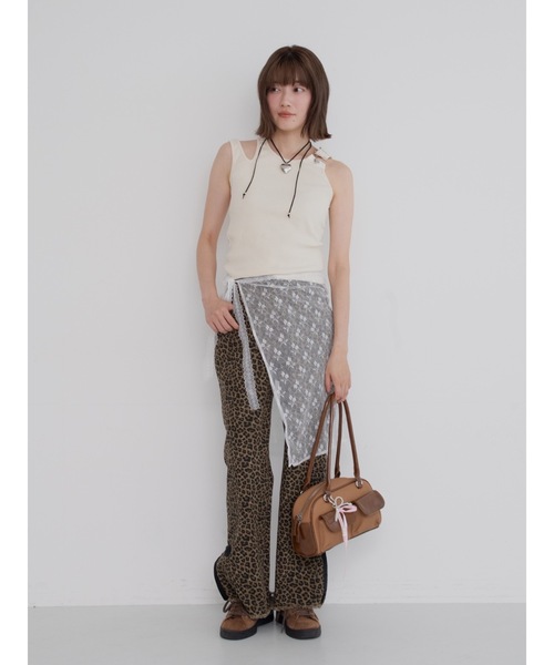 jumelle（ジュメロ）の「leopard ribbon pants（デニムパンツ・レディース・ベージュ・MEDIUM/SMALL）」の19枚目の写真