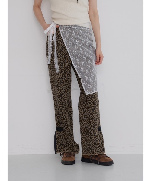 jumelle（ジュメロ）の「leopard ribbon pants（デニムパンツ・レディース・ベージュ・MEDIUM/SMALL）」の8枚目の写真