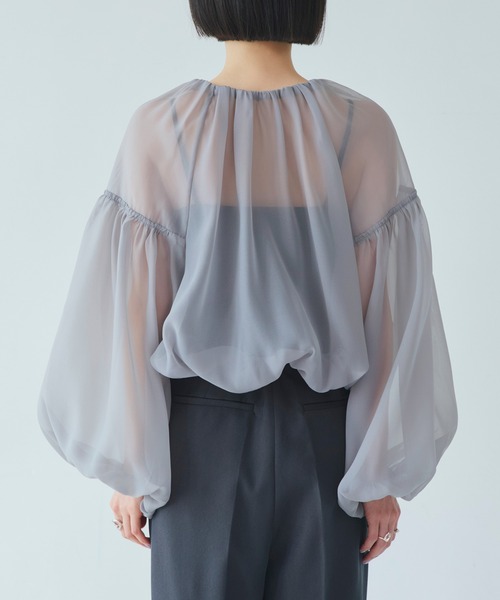 RUIRUE BOUTIQUE（ルイルエブティック）の「洗える ｜ シアー ボリューム ブルゾン ｜ レディース 長袖 おしゃれ きれいめ シアートップス シャツ ブラウス 羽織 アウター マウンテンパーカー スプリングコート（ブルゾン・レディース・ピンク/グレー/ブラック・L/M/S/LL）」の19枚目の写真