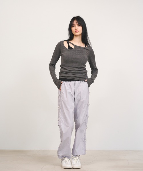 Nora Lily elle(ノラリリーエル)の「【Nora Lily】「elle」Design Cut L/S Pull Top Set(Tシャツ/カットソー・レディース・ブラック/チャコールグレー/サックスブルー・FREE)」の9枚目の写真