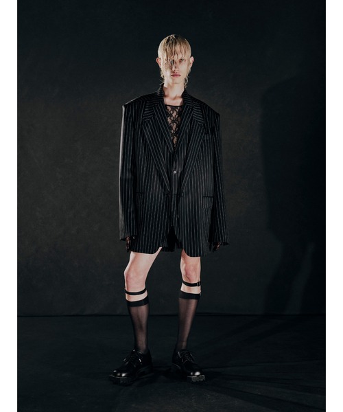 JOHN LAWRENCE SULLIVAN(ジョンローレンスサリバン)の「WOOL GABARDINE DOUBLE ZIPPERFLY SHORTS(スラックス・メンズ・ブラック系その他/ブラック/グレー系その他・44/46/48)」の4枚目の写真