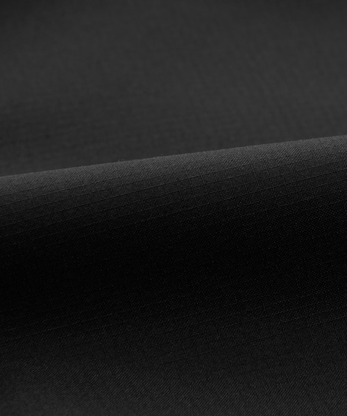 JNBY（ジェーエヌビーワイ）の「Sculpted Drawstring Hooded Jacket / ドローストリングフーディージャケット（その他アウター・レディース・ベージュ/ブラック・36/34）」の11枚目の写真