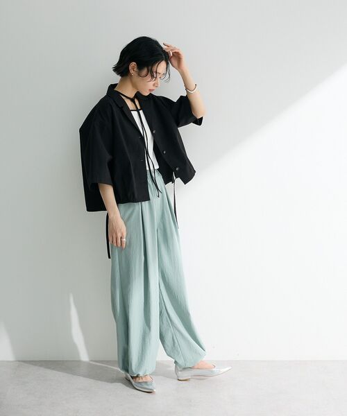 Green　Parks（グリーンパークス）の「綿麻混裾ドロスト開襟シャツジャケット（シャツ/ブラウス・レディース・ブラック/杢グレー/チェック/ライトベージュ・FREE）」の12枚目の写真